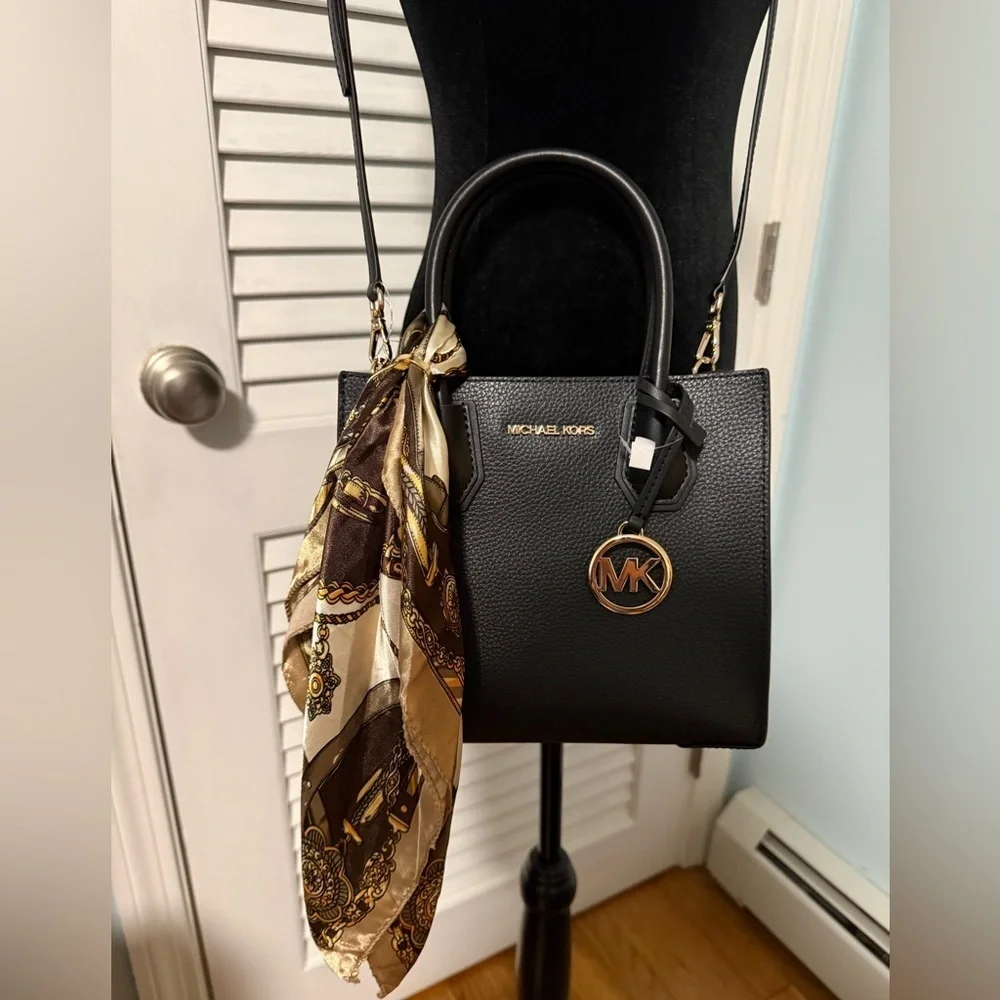 MICHAEL MICHAEL KORS “Mercer” NWT Black leather messenger Bag Full Inclusion!